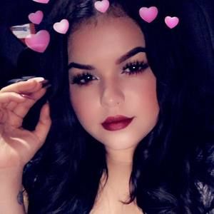 Meet your Posher, Alejandra